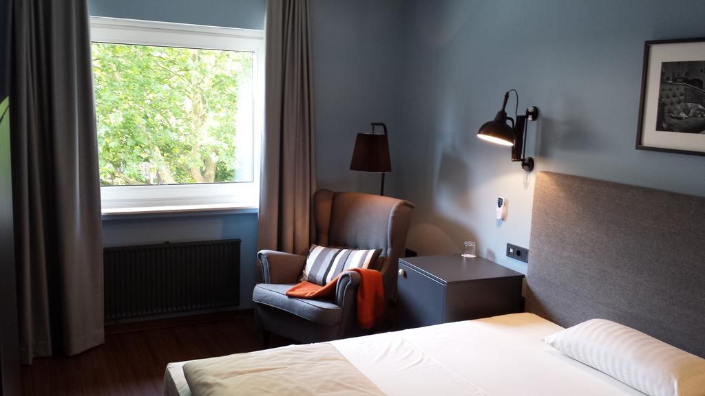 Hotel Henry Драйайх Екстериор снимка