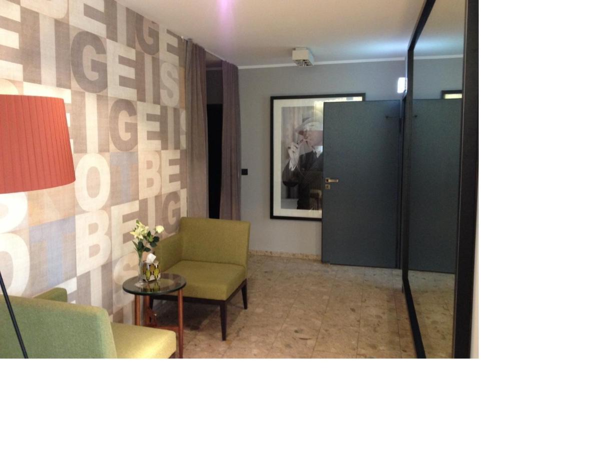 Hotel Henry Драйайх Екстериор снимка